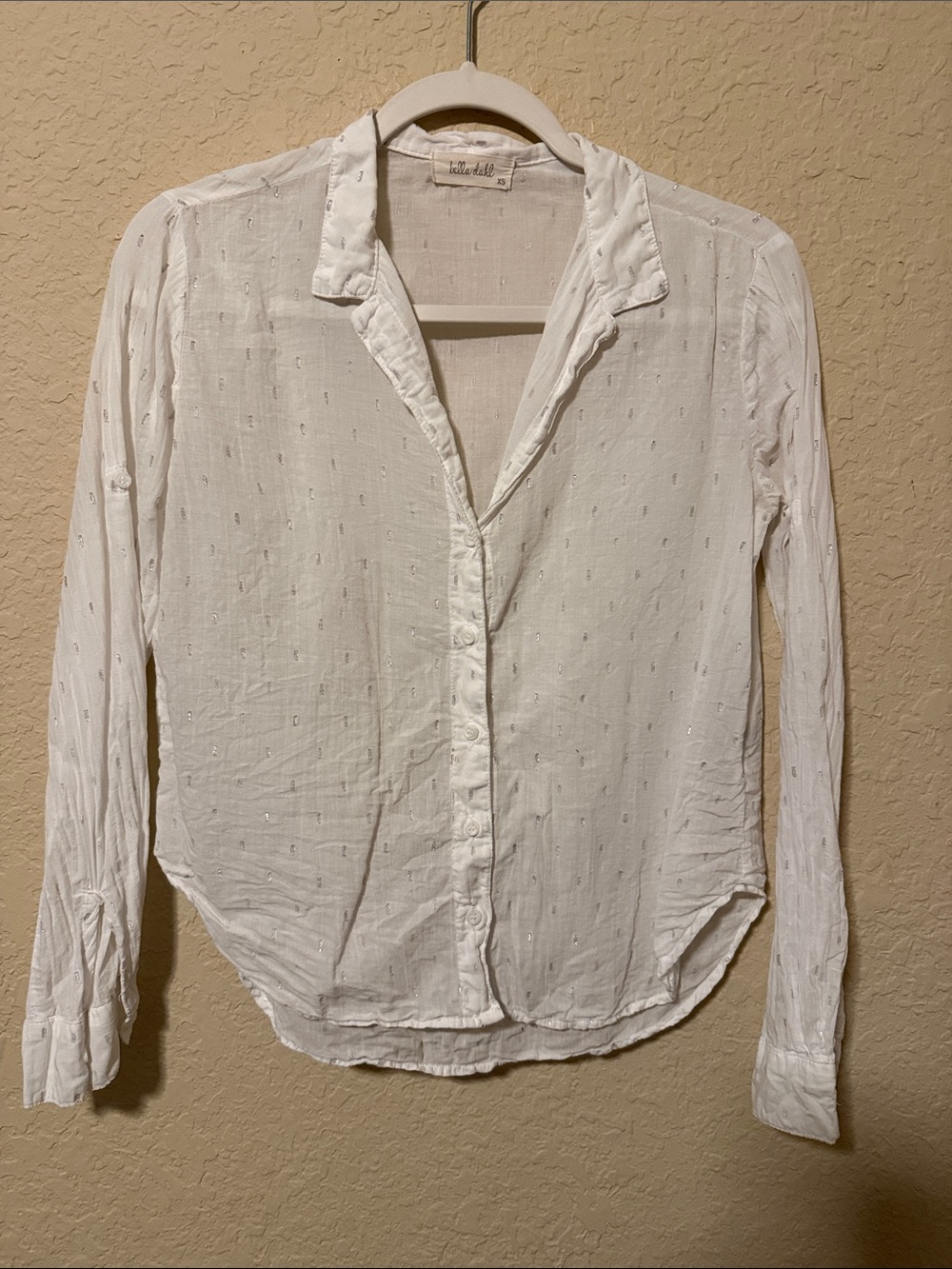 Bella Dahl White Dotted Lightweight Button-Down Shirt